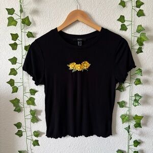 Forever 21 Women's/Juniors Black Embroidered Sunflower Crop Top Baby Tee Size L